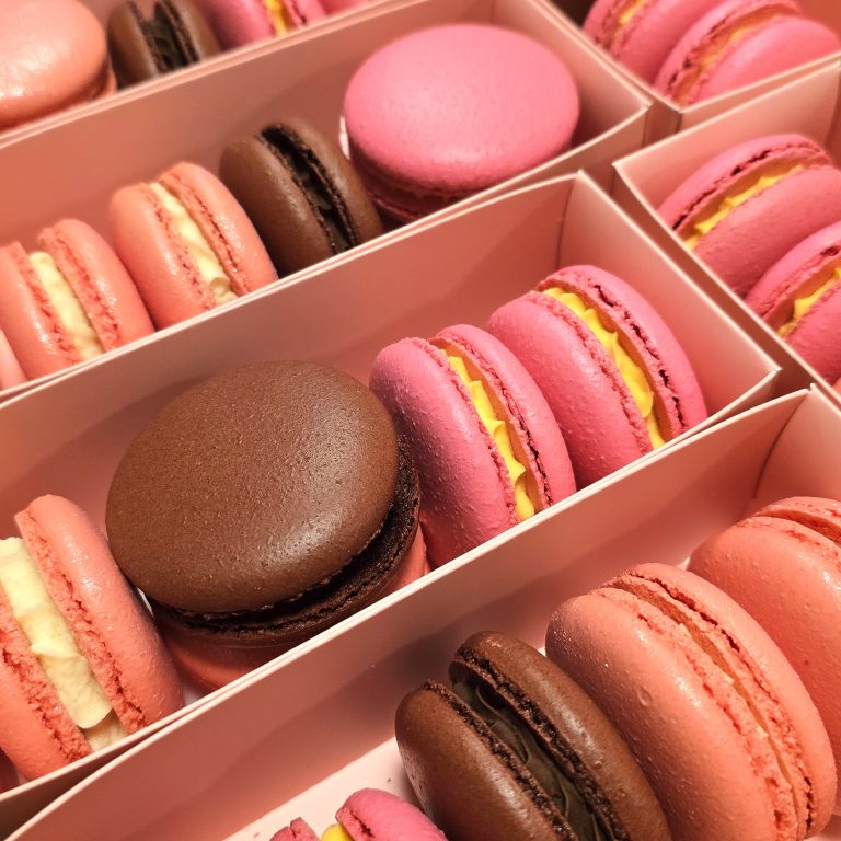 chocolate, amour, macarons, valentine's day